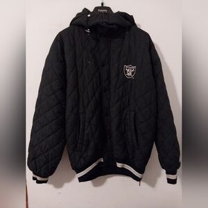 Starter Vtg. Oakland Raiders 90's Puffer Quilt Coat Size Large Elephant Print